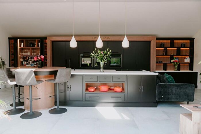 4 Bedroom Barn Conversion For Sale In Grove Street, Great Hale, Sleaford, NG34