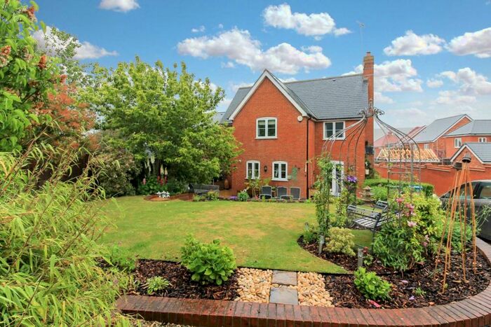 4 Bedroom Detached House To Rent In Rowland Close, Pitstone, LU7