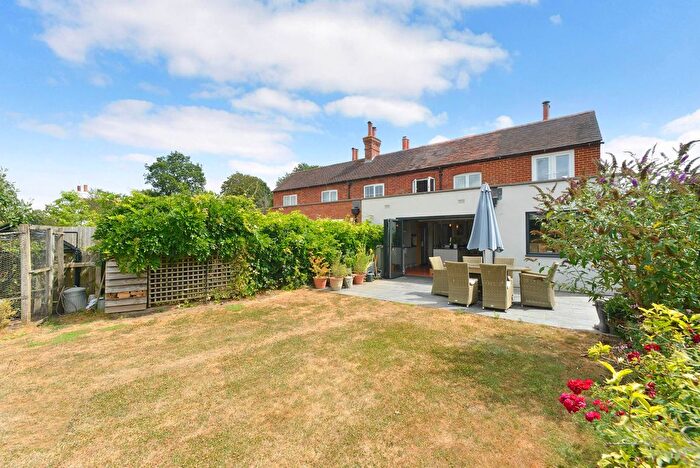 3 Bedroom Semi-Detached House For Sale In Alfold Bars, Loxwood, RH14