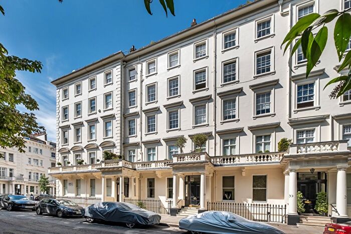 2 Bedroom Flat To Rent In Warwick Square, London, SW1V