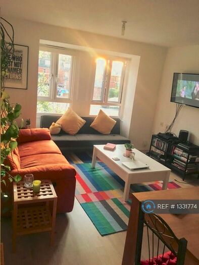 3 Bedroom Flat To Rent In Queens Road, Croydon, CR0