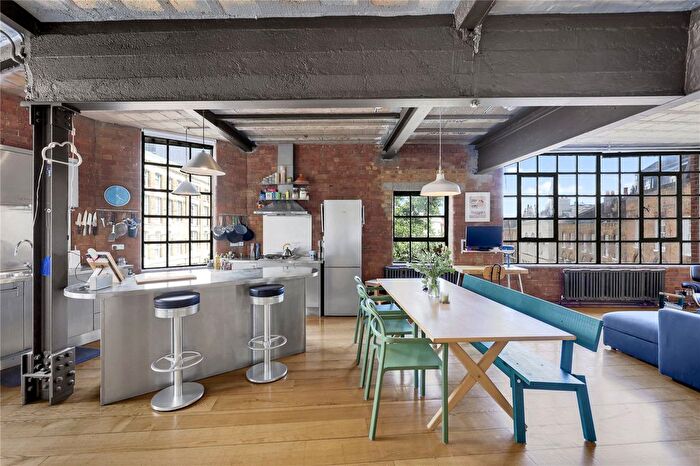 1 Bedroom Flat To Rent In Pattern House, - St John Street, EC1V