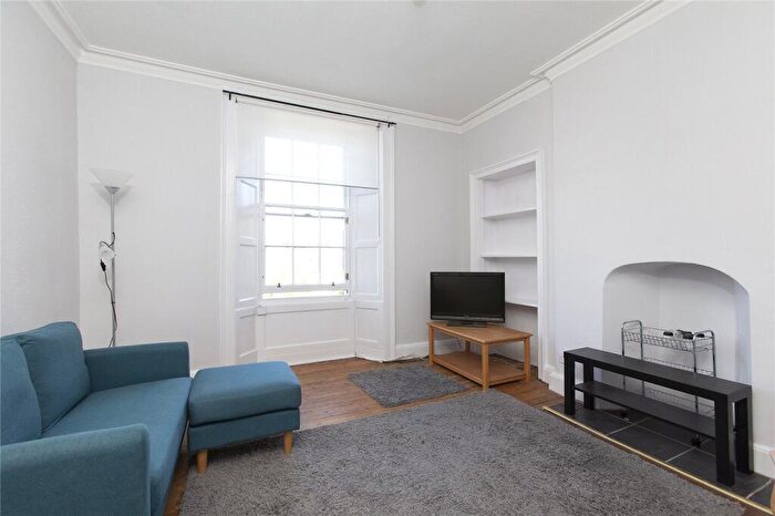 1 Bedroom Terraced House To Rent In Montague Street, Edinburgh, EH8