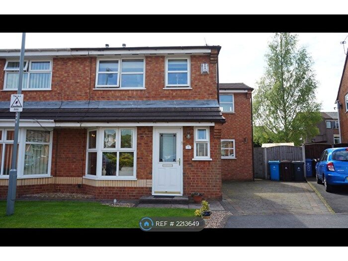 4 Bedroom Semi-Detached House To Rent In Harvard Grove, Prescot, L34