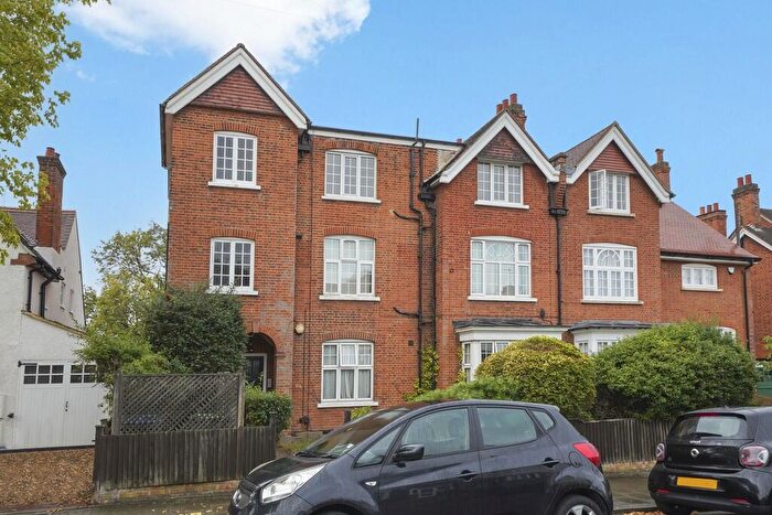 2 Bedroom Apartment To Rent In Cecil Park, Pinner, HA5