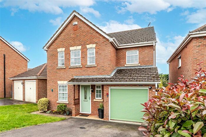 4 Bedroom Detached House For Sale In Beech Close, Wootton, Abingdon, Oxfordshire, OX13