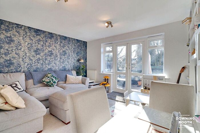 2 Bedroom Semi-Detached House For Sale In Nelson Close, Lichfield, WS14