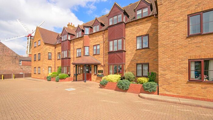 1 Bedroom Flat For Sale In Willoughby Road, Boston, PE21