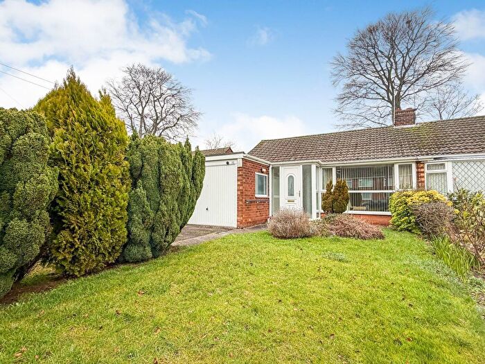 2 Bedroom Semi-Detached Bungalow For Sale In Brooklands Park, Cottingham, East Riding Of Yorkshire, HU16
