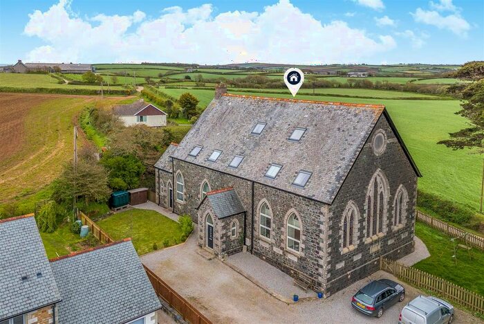 4 Bedroom Property For Sale In St. Martin, Helston, TR12