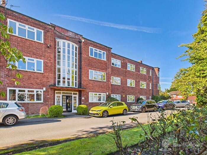 2 Bedroom Flat For Sale In Ballbrook Court, Wilmslow Road, Didsbury, M20