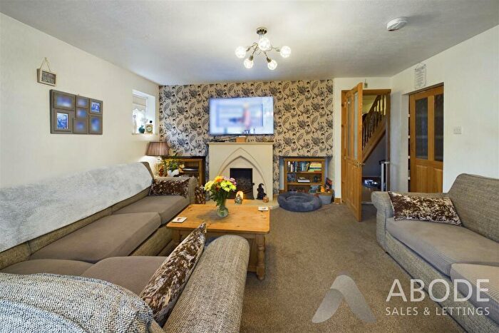 3 Bedroom Semi-Detached House For Sale In Victoria Park Road, Buxton, Derbyshire, SK17