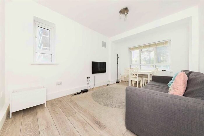 1 Bedroom Flat To Rent In Cranston Estate, London, N1