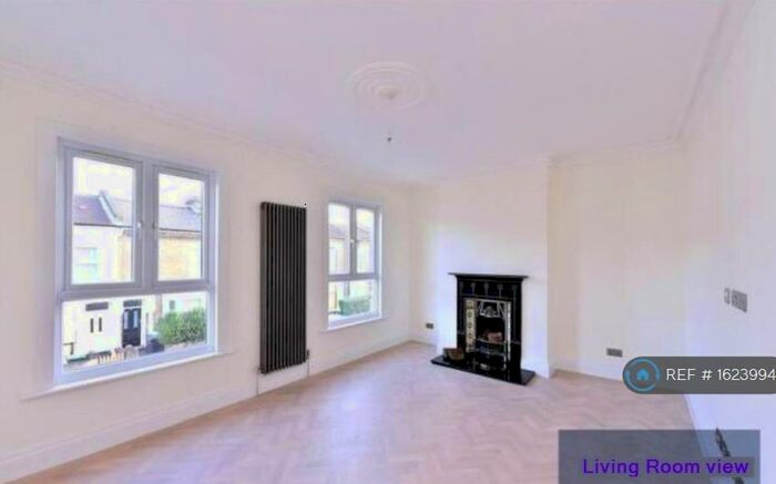 1 Bedroom Flat To Rent In Newlyn Road, London, N17