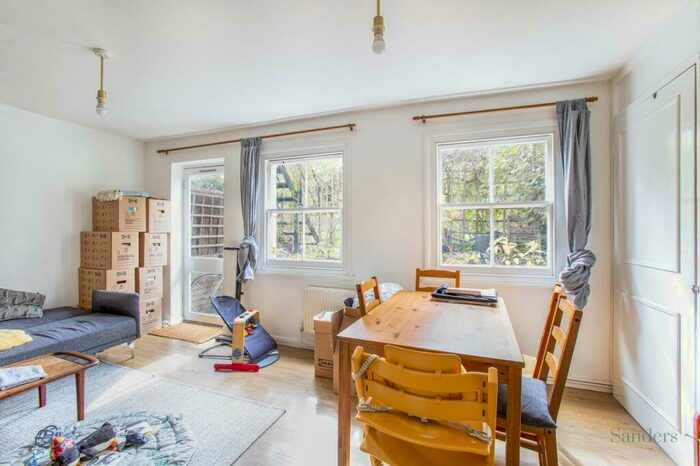 1 Bedroom Flat To Rent In Beatty Road, Hackney, London, N16