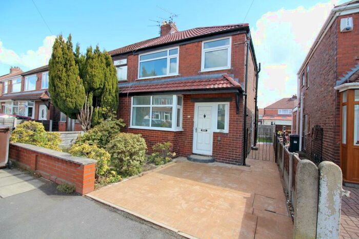 3 Bedroom Semi-Detached House To Rent In Cardigan Drive, Bury, BL9