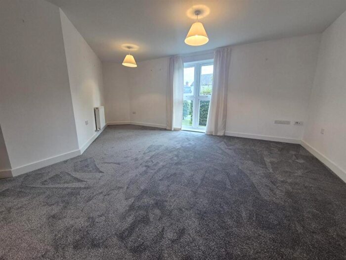 2 Bedroom Flat To Rent In Infirmary Road, Workington, CA14