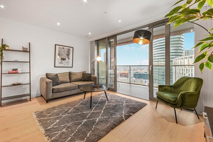 1 Bedroom Apartment To Rent In Heritage Tower, East Ferry Road, E14