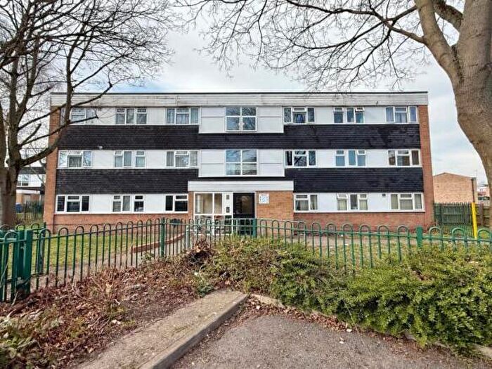 2 Bedroom Apartment For Sale In Hilleys Croft, B37