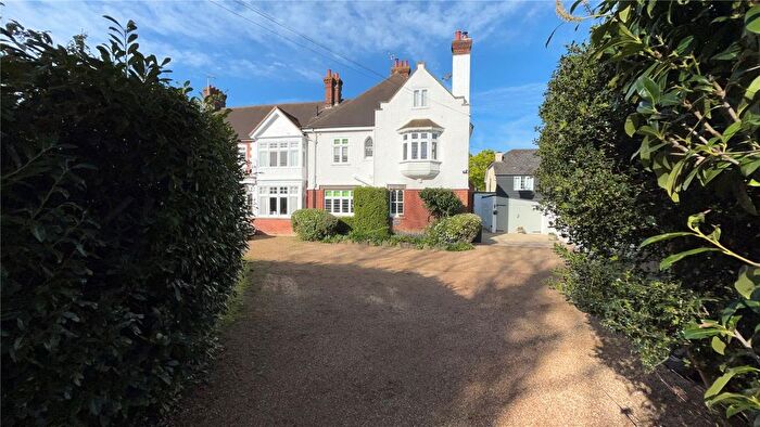 5 Bedroom Semi-Detached House For Sale In Maidstone Road, Staplehurst, Tonbridge, Kent, TN12