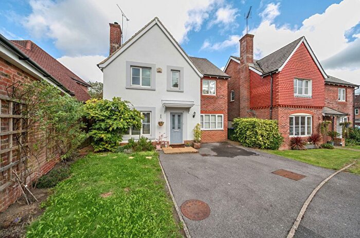4 Bedroom Detached House For Sale In Turnpike Way, Ashington, RH20