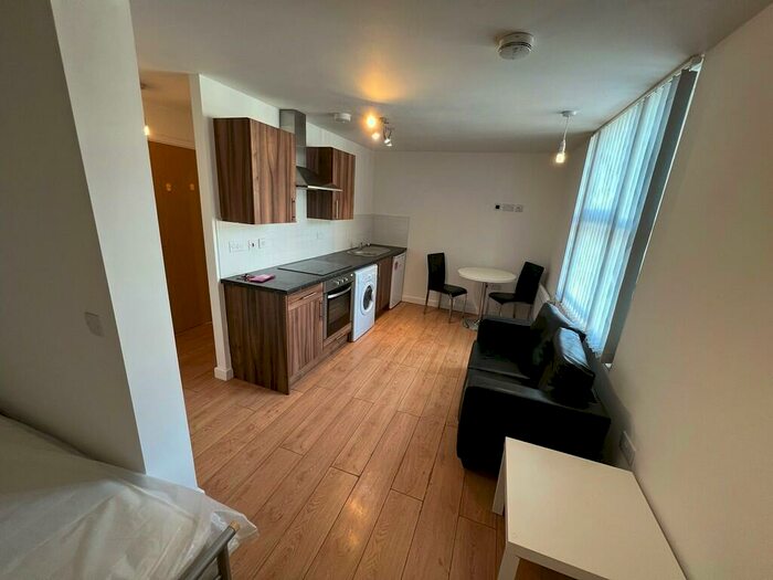 Studio To Rent In Church Gate, Leicester, LE1