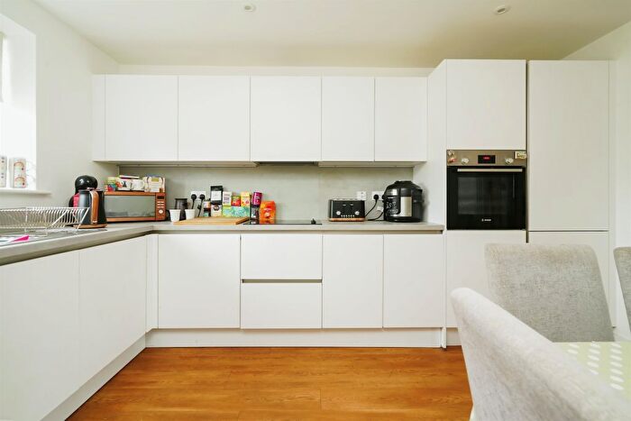 2 Bedroom End Of Terrace House For Sale In Blueberry Drive, Bicester, OX27