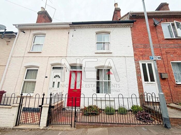 3 Bedroom Terraced House To Rent In Francis Street, Reading, Berkshire, RG1