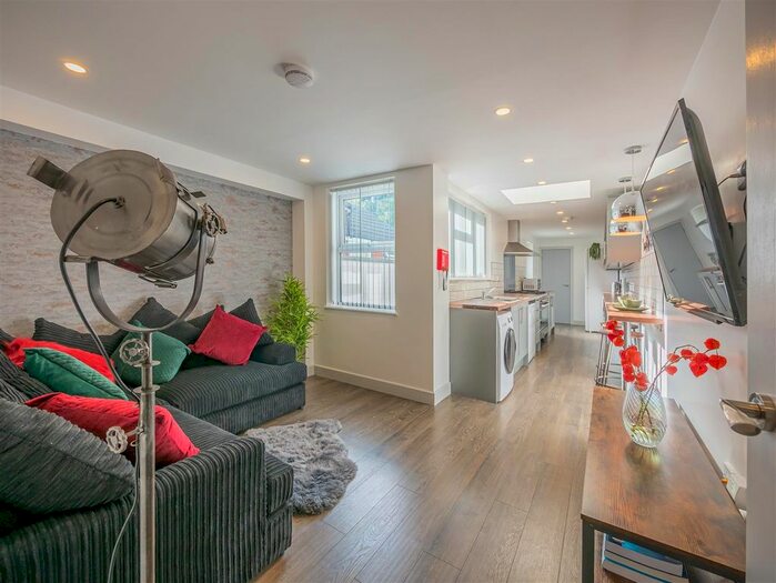 4 Bedroom Terraced House To Rent In St. Margaret Road, Stoke, Coventry CV1