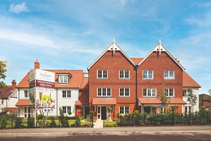 1 Bedroom Flat For Sale In Staplehurst, Kent, TN12