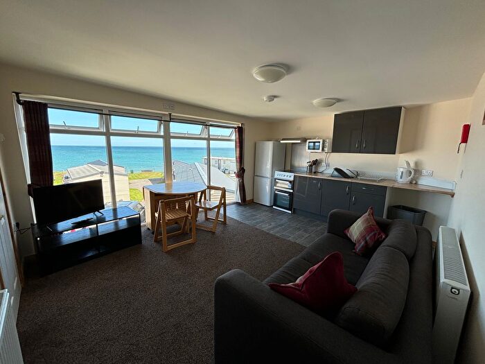 2 Bedroom Flat To Rent In Paston Road, Bacton, Norwich, NR12