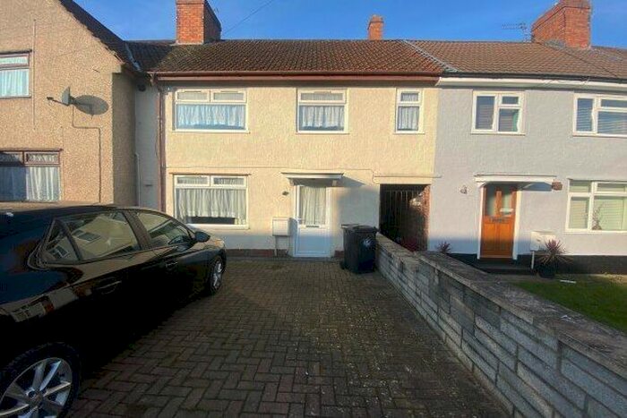 4 Bedroom Property To Rent In Beechen Drive, Bristol BS16