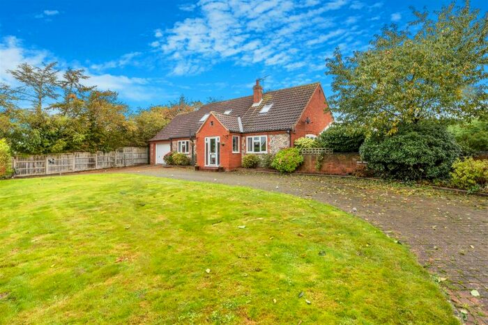 4 Bedroom Detached Bungalow For Sale In Trunch, NR28
