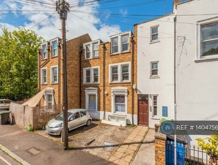 2 Bedroom Flat To Rent In Alpha Road, New Cross, SE14