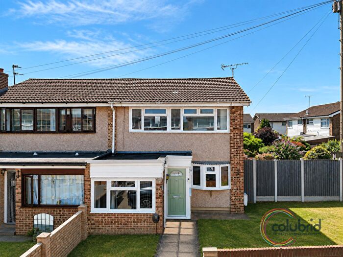 4 Bedroom Semi-Detached House For Sale In Bure, East Tilbury, RM18