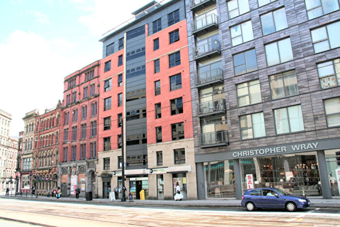 2 Bedroom Flat To Rent In High Street, Manchester, M4
