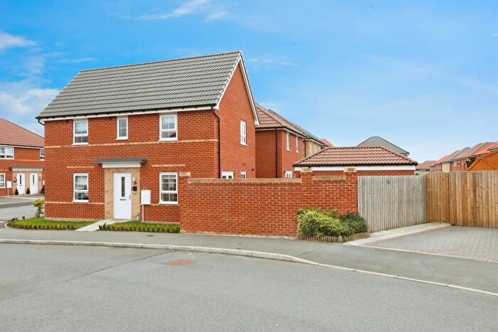 3 Bedroom Detached House For Sale In Farleigh Drive, Harworth, Doncaster, DN11