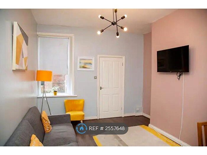 2 Bedroom Flat To Rent In Westbourne Avenue, Gateshead, NE8