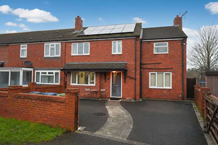 4 Bedroom End Of Terrace House For Sale In Anderson Crescent, Godmanchester, PE29