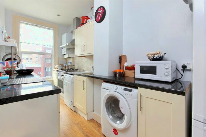 1 Bedroom Flat To Rent In Gresham Road, Brixton, SW9