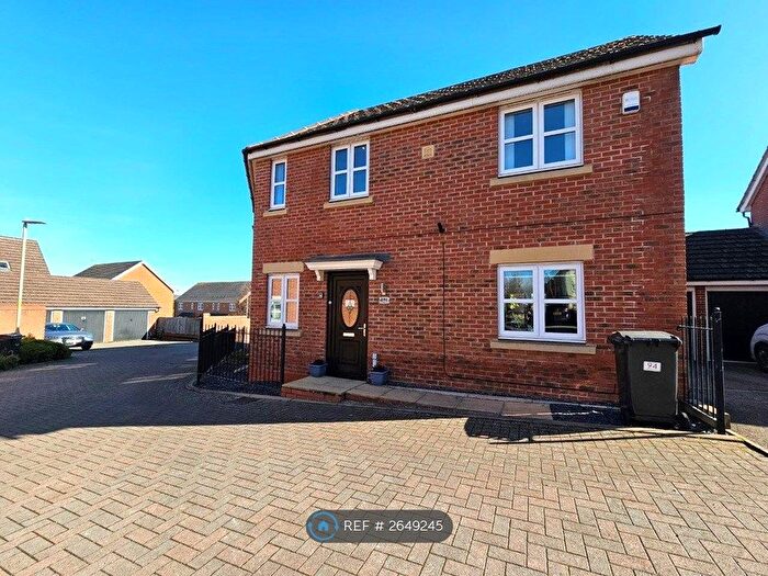3 Bedroom Semi Detached House To Rent In Boughton Way, Gloucester, GL4