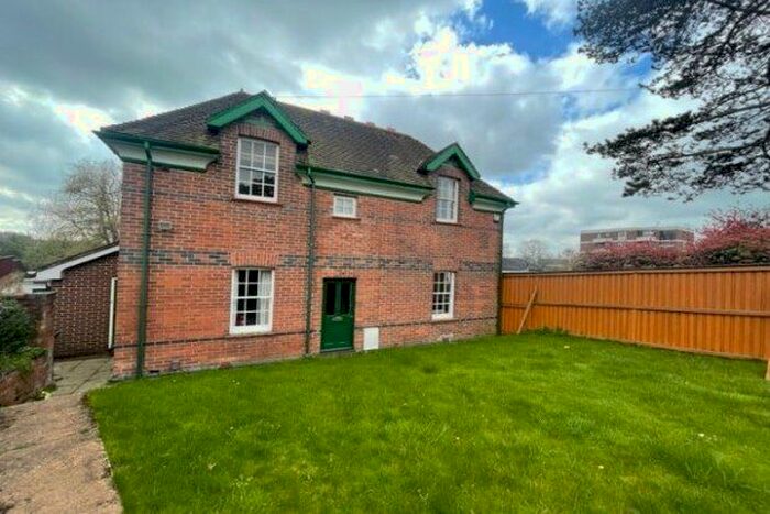 1 Bedroom Flat To Rent In Belmont Lodge, Exeter, EX4
