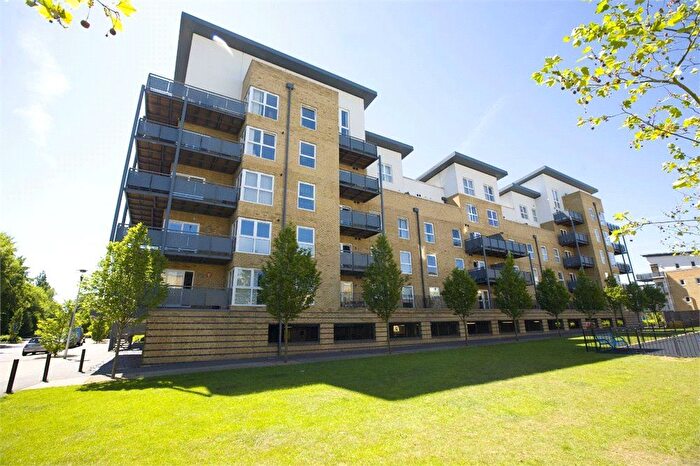 2 Bedroom Flat To Rent In Catalonia Apartments, Metropolitan Station Approach, Watford, Herts, WD18