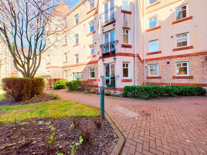 2 Bedroom Flat To Rent In Sinclair Place, Gorgie, Edinburgh, EH11