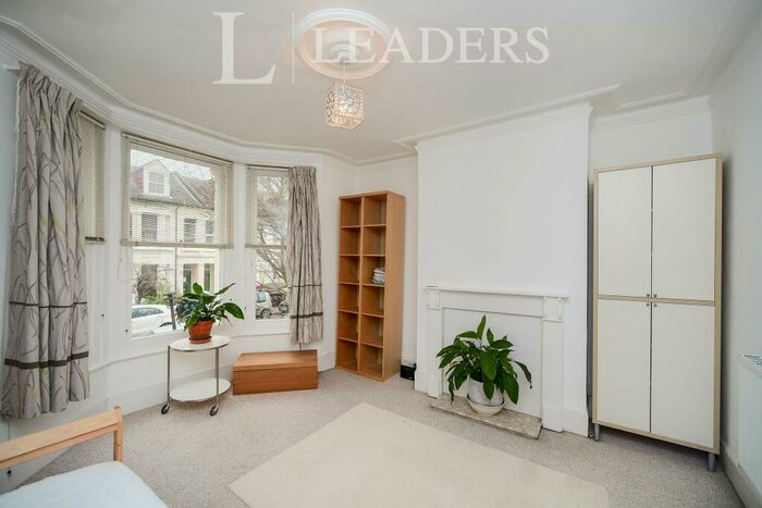 1 Bedroom Apartment To Rent In Westbourne Street, Hove, BN3