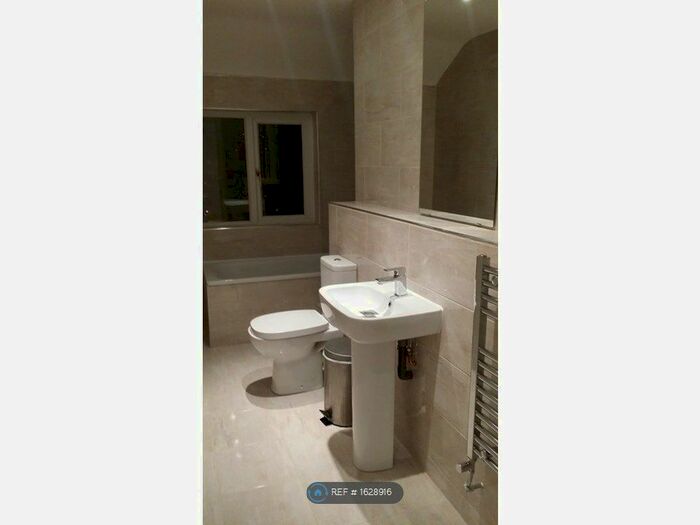 2 Bedroom Flat To Rent In London, London, SE9