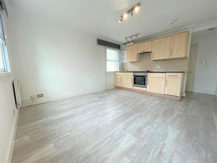 Flat For Sale In Marine Parade, Brighton, BN2