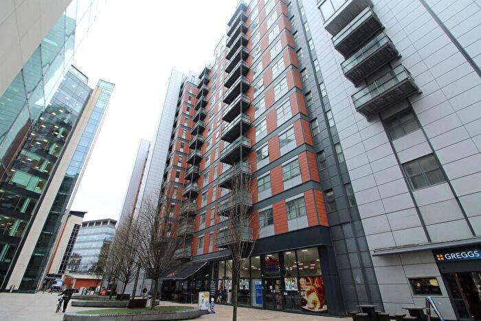 2 Bedroom Apartment To Rent In West Point, Leeds, LS1