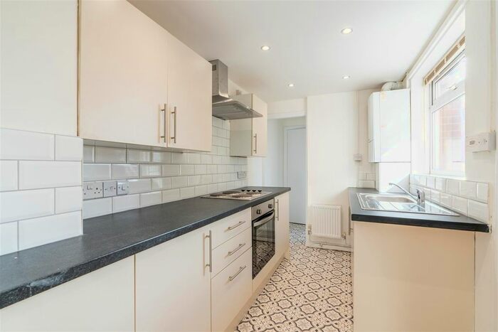 1 Bedroom Flat To Rent In Durham Street, Wallsend, NE28