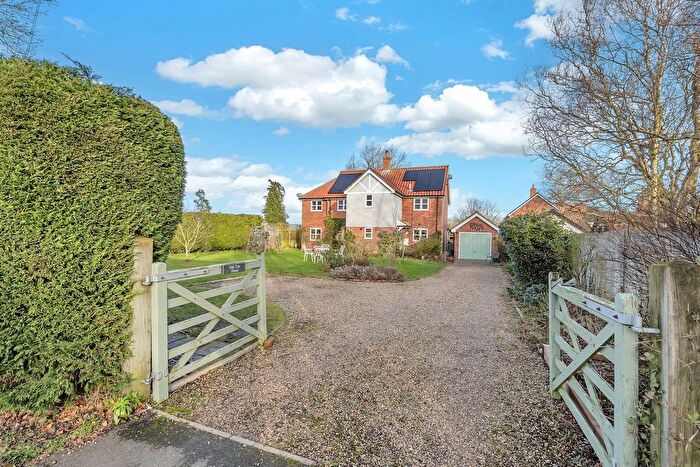4 Bedroom Detached House For Sale In Church Road, Denham, Eye, IP21